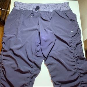 Lukka Capri joggers size XXL